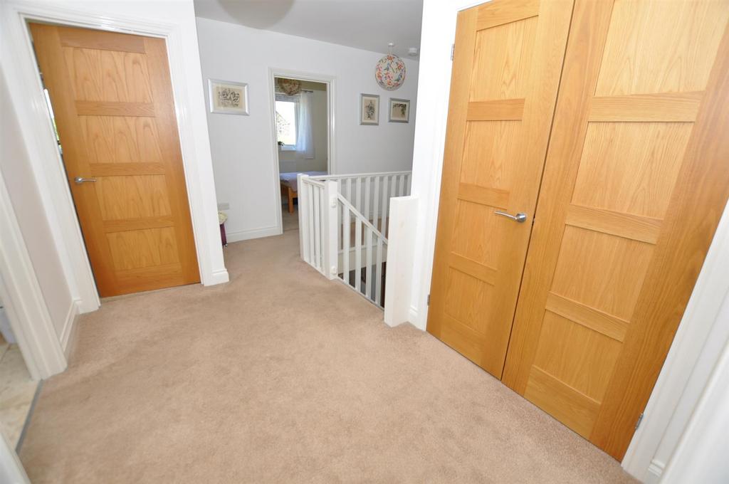 First floor part galleried landing area
