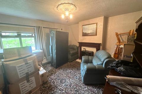 10 Arncliffe Rise, Oldham, OL4 2LZ
