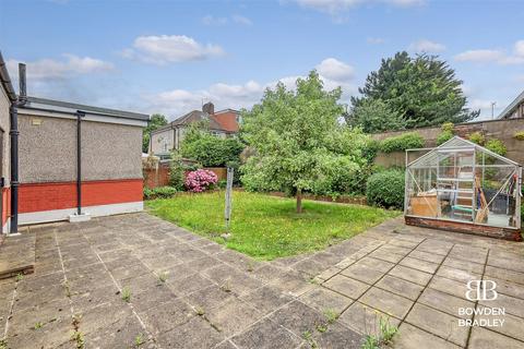 2 bedroom semi-detached bungalow for sale, Geariesville Gardens, Barkingside