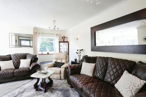 2 bedroom flat for sale, Morris Park, Hartford, Northwich