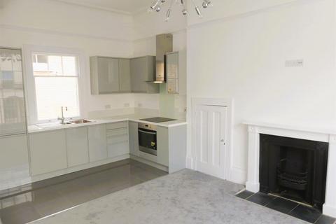 2 bedroom apartment to rent, Carlton Crescent, Southampton