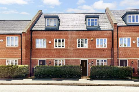 4 bedroom townhouse for sale, Baskerville Road, Altrincham