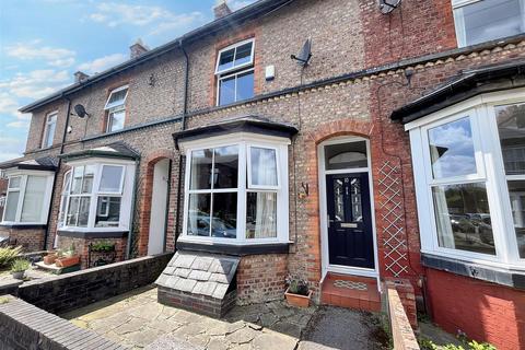 2 bedroom terraced house for sale, The Grove, Sale