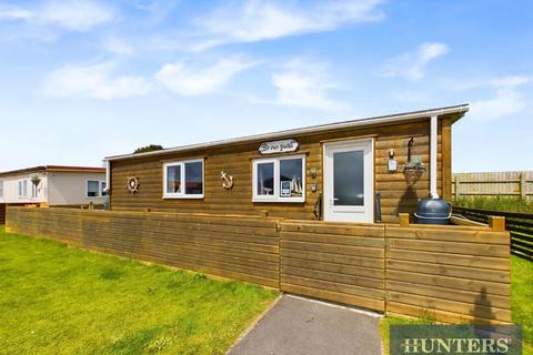 2 bedroom chalet for sale, 1st Avenue, south shore, Wilsthorpe, Bridlington