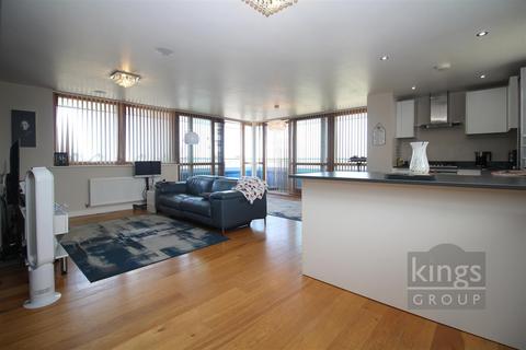 2 bedroom penthouse for sale, New Pond Street, Newhall