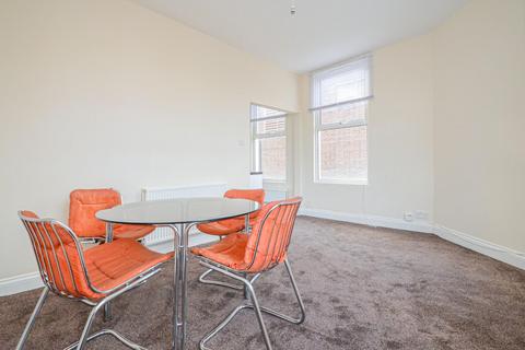 1 bedroom apartment to rent, Bethnal Green Road, London, E2