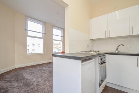 1 bedroom apartment to rent, Bethnal Green Road, London, E2