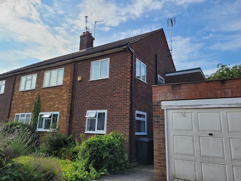 The Bourne, Ware 2 bed to rent £1,500 pcm (£346 pw)