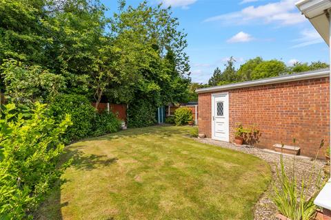 10 Mayfair Close, Great Sankey, Warrington, WA5 3PL