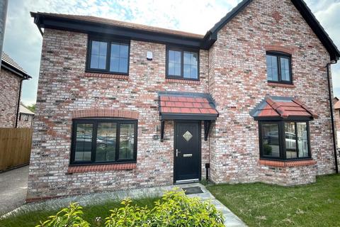 3 bedroom semi-detached house for sale, Bow Lee Crescent, Westhoughton