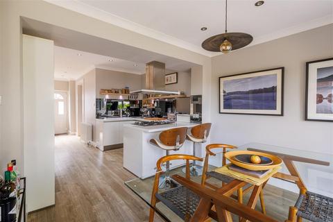 3 James Street, Epping, CM16 6RR