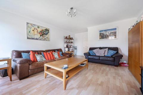 4 bedroom terraced house for sale, Guildown Avenue, Woodside Park