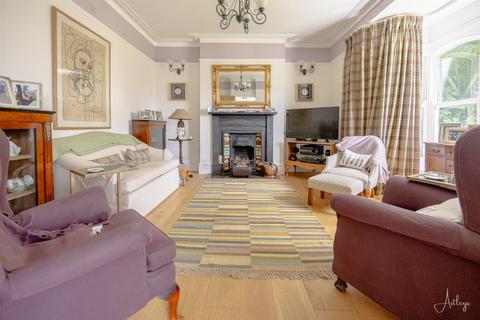 3 bedroom detached house for sale, Quarry Road, Treboeth, Swansea