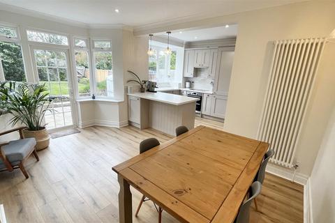 76 School Road, Moseley, Birmingham, B13 9SW