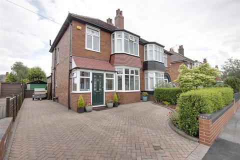 3 bedroom semi-detached house for sale, Palmer Avenue, Willerby