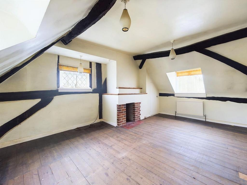 Bedroom One.jpg