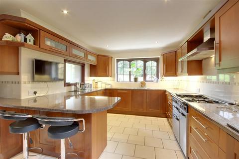 4 bedroom detached house for sale, Drovers Rise, Elloughton