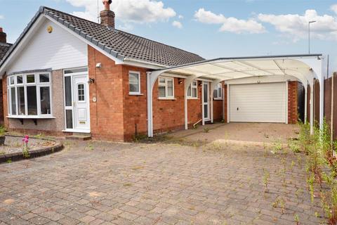 2 bedroom detached bungalow for sale, Lea Road, Stone