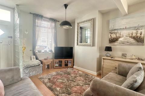 2 bedroom terraced house for sale, Diamond Street, The Groves