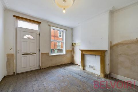 3 bedroom end of terrace house for sale, Mettham Street, Nottingham