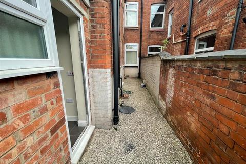 1 bedroom house to rent, Wren Street, Coventry CV2