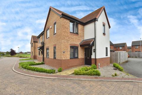 3 bedroom semi-detached house for sale, Riley Way, Hull