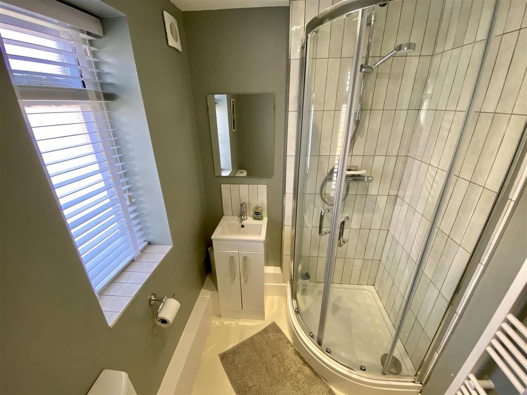 Shower Room/WC
