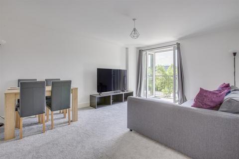 2 bedroom apartment for sale, West Wycombe Road, High Wycombe HP12