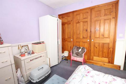 2 bedroom terraced house for sale, Victoria Road, Bradford