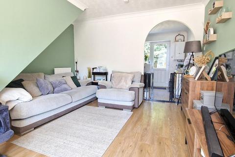 2 bedroom semi-detached house for sale, Ravencroft, Bicester, Oxfordshire