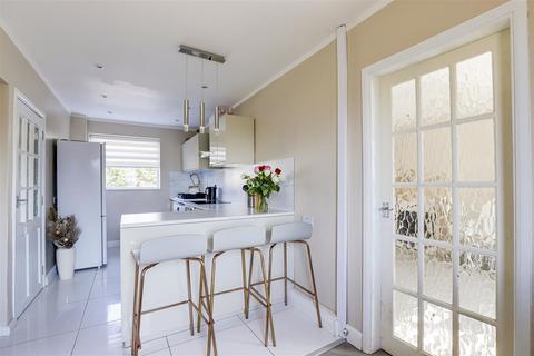 73 Arnside Road, Nottingham, NG5 5HH