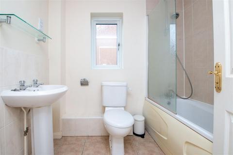 2 bedroom semi-detached house to rent, Crosslow Bank, Emerson Valley