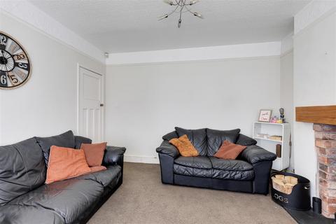 3 bedroom detached house for sale, Arnot Hill Road, Arnold NG5