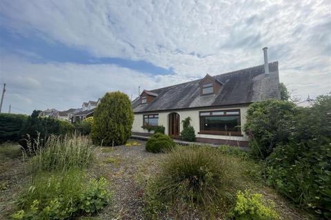 5 bedroom detached bungalow for sale, Llannon Road, Upper Tumble, Llanelli