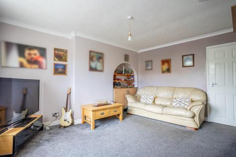 3 bedroom end of terrace house for sale, Marston Avenue, York