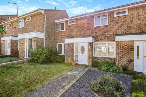 2 bedroom terraced house for sale, Farningham Close, Maidstone