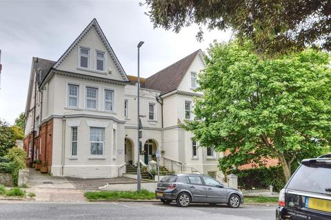 2 bedroom apartment for sale, Upper Sea Road, Bexhill-On-Sea