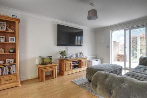 3 bedroom detached house for sale, Hornbeam Avenue, Bexhill-On-Sea