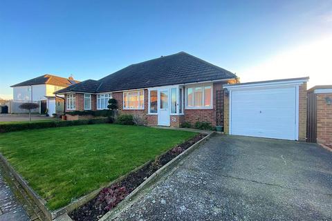 25 Derwent Drive, Petts Wood, Orpington, BR5 1EN