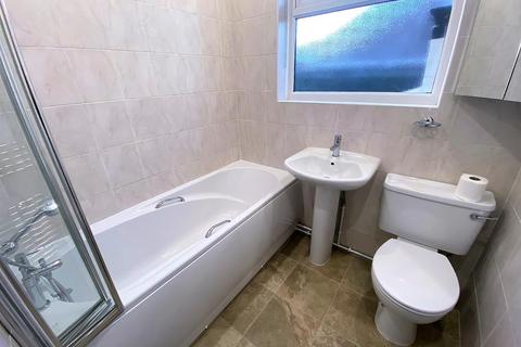 25 Derwent Drive, Petts Wood, Orpington, BR5 1EN
