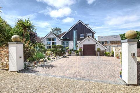 5 bedroom detached house for sale, The Broad Walk, Bexhill-On-Sea