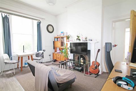 1 bedroom ground floor flat for sale, Medina Villas, Hove