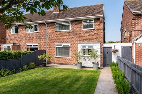 3 bedroom property for sale, Ruddington Lane, Wilford, Nottingham