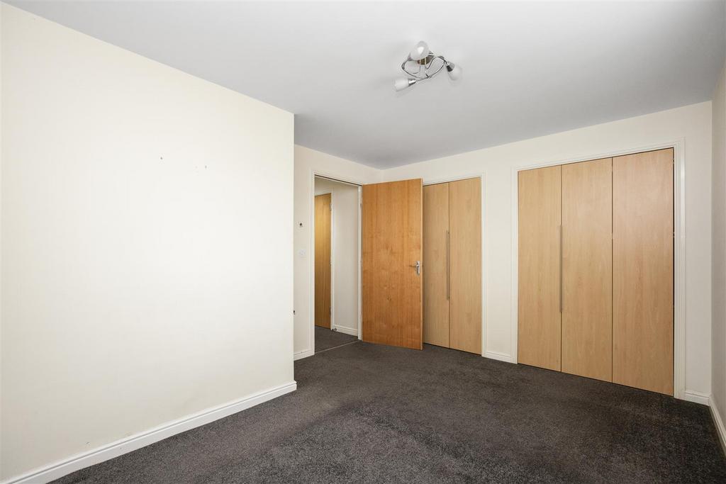 47 Bittern Court 14.jpg