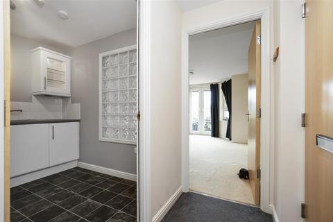 47 Bittern Court, Dunfermline, KY11 8HF