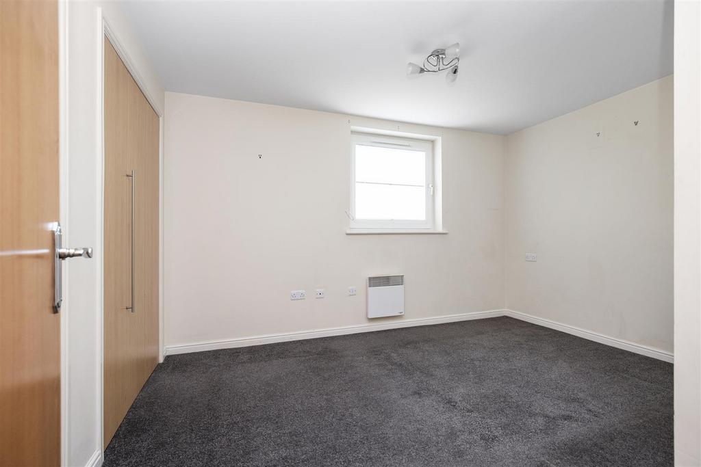 47 Bittern Court 12.jpg