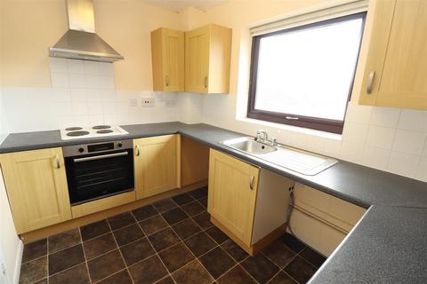 2 bedroom apartment for sale, Grove Road, Rushden NN10