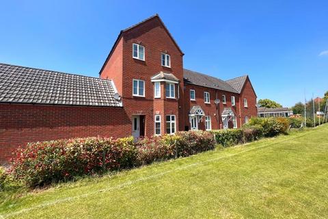 3 bedroom townhouse for sale, South Meadow Road, St Crispin, Northampton NN5