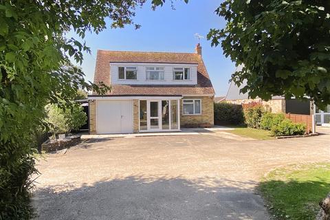 3 bedroom detached house for sale, Shirleys Garden, Felpham PO22