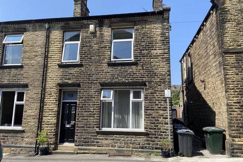 4 bedroom end of terrace house for sale, King Street, Mirfield WF14